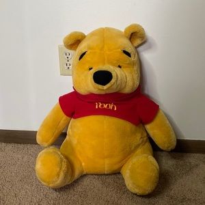Disney - Over Sized Winnie The Pooh Plush